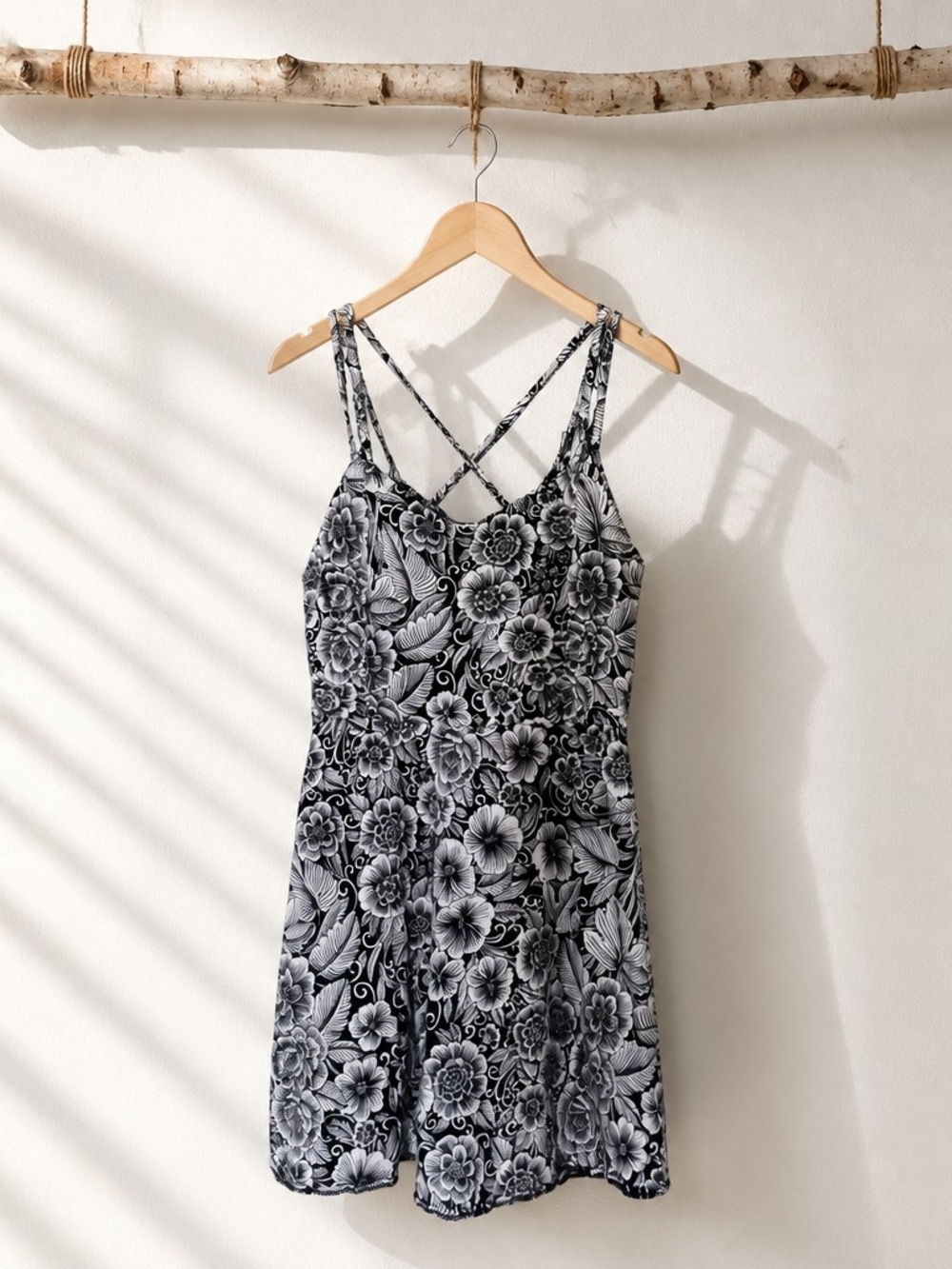 Aeropostale Black and White Floral Tank Top
